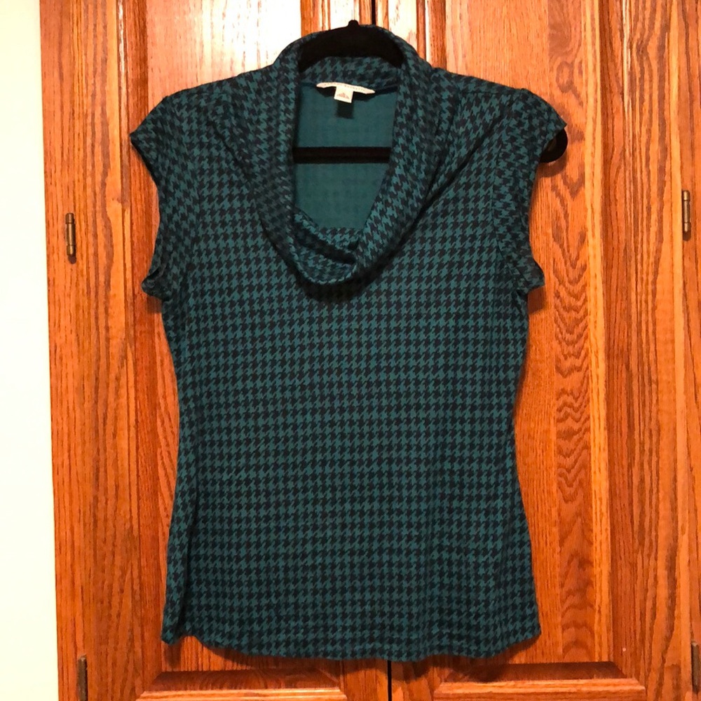Banana Republic Houndstooth Cowl Neck Shirt